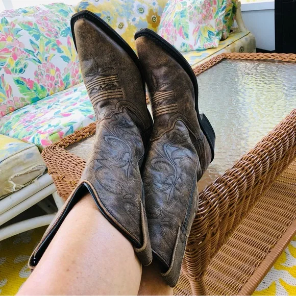 Rockin Country Collection Distressed Brown Leather Cowboy Western Boots Men’s 6D